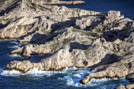 11-iles-frioul-marseille-c-parc-national-calanques.jpg