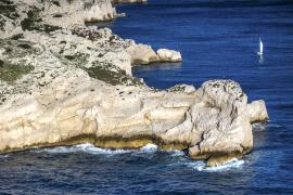 7-iles-frioul-marseille-c-parc-national-calanques.jpg