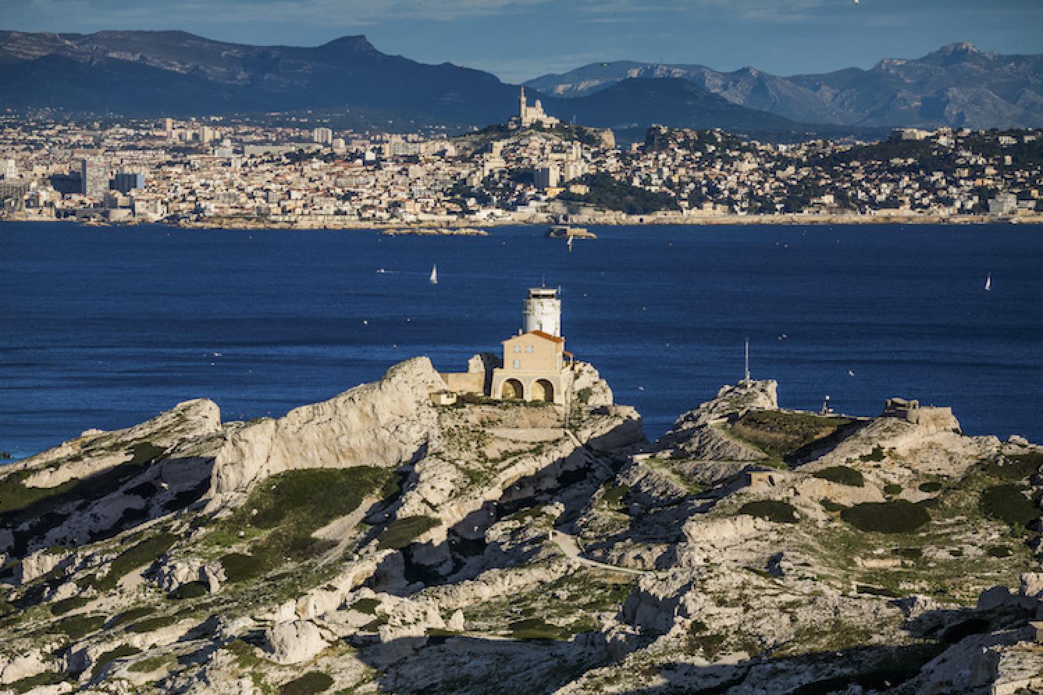 3-iles-frioul-marseille-c-parc-national-calanques.jpg